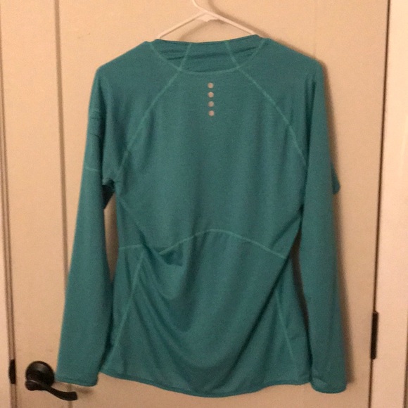 Merrell select-wick fitness top. - Picture 4 of 6